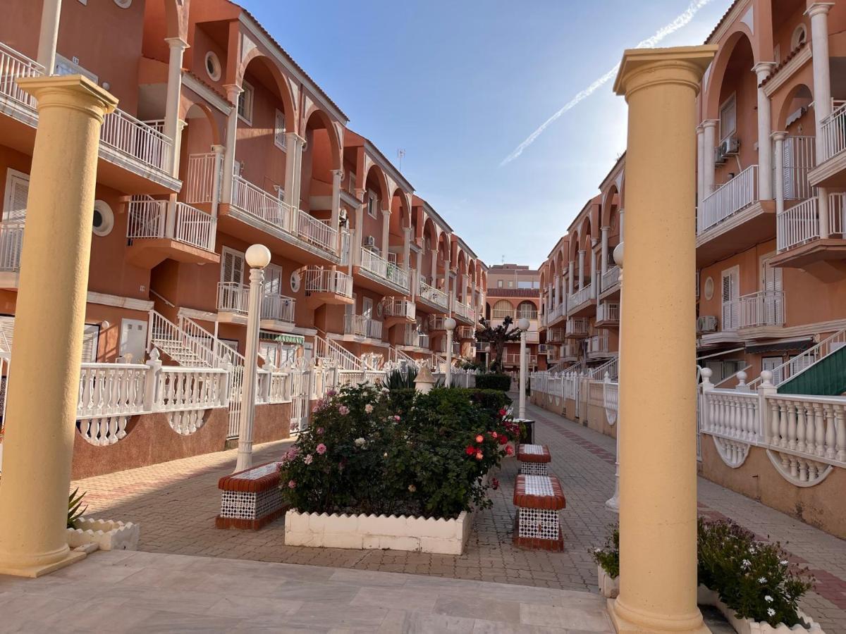 Apj Emperadores Apartment With Swimming Pool, 100 M From Beach La Mata La Mata  Buitenkant foto